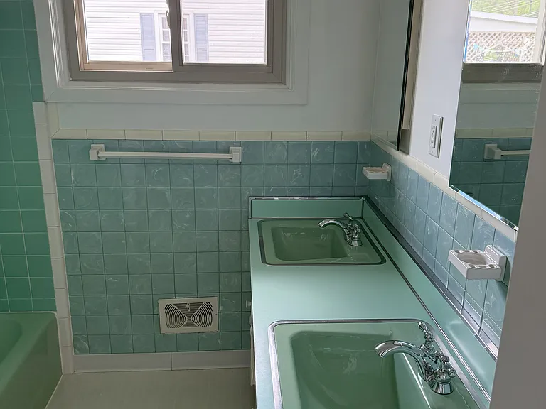 9128 Huron Ave — Photo 26