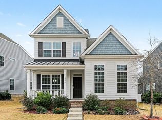 6056 Cloverdale Dr, Tega Cay, SC 29708