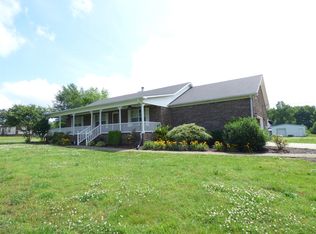 54 Monks Rd, Fayetteville, TN 37334