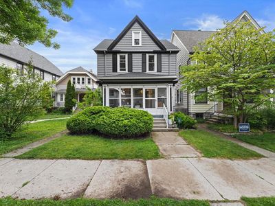 3331 N Bartlett AVENUE, Milwaukee, WI, 53211