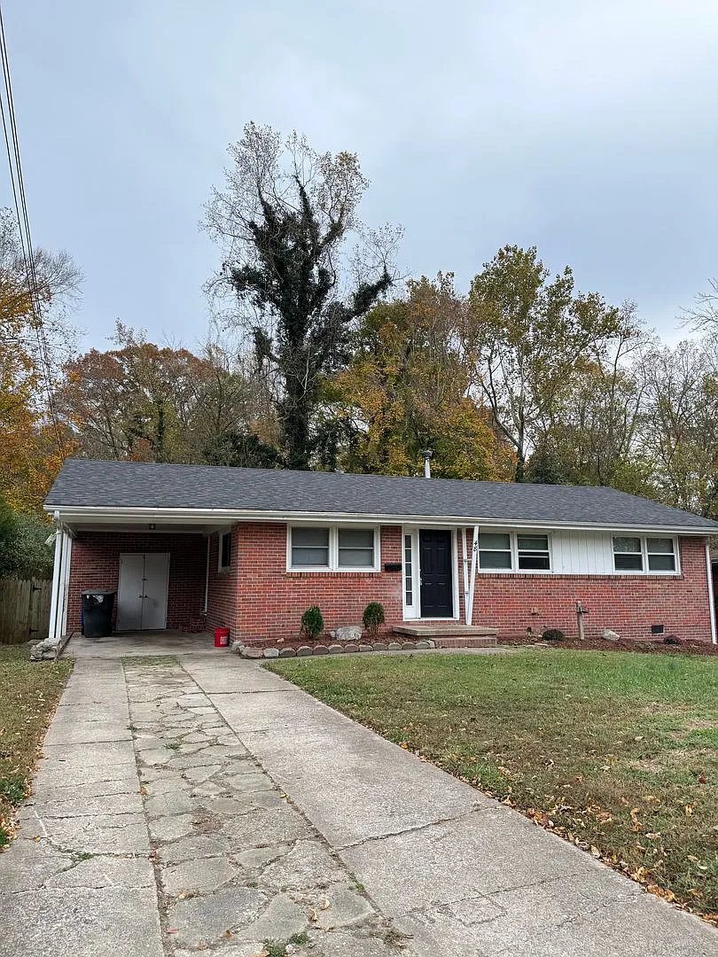 Completely Updated 3 Bed and 1 Bath — Photo 1