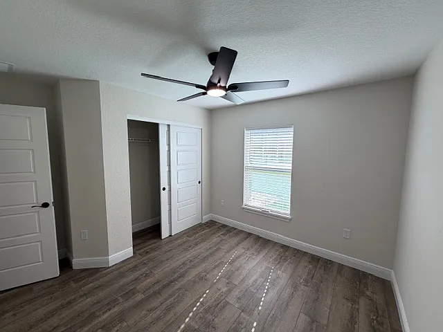 7 Locust Loop — Photo 9