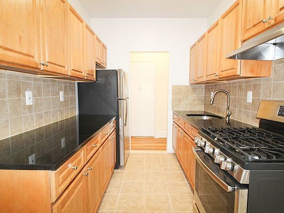 2nd image of 3420 30th St APT 3F