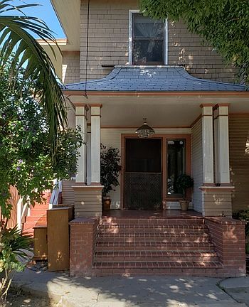 4th image of 947 W 23rd St