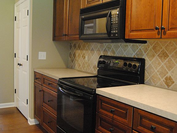 5th image of 3827 Gooseneck Dr