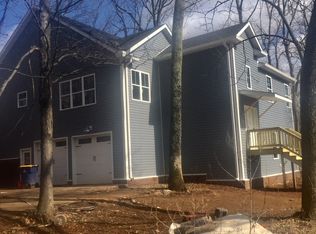 398 Timber Lane Dr, Bowling Green, KY 42101