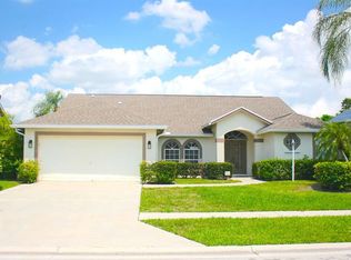 12744 Meadowbreeze Dr, Wellington, FL 33414