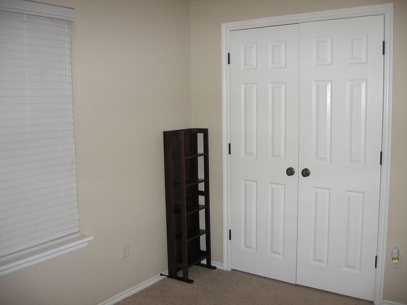 5th image of 2401 SW 139th St
