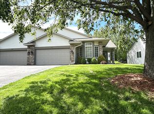 852 Tamberwood Trl, Woodbury, MN 55125