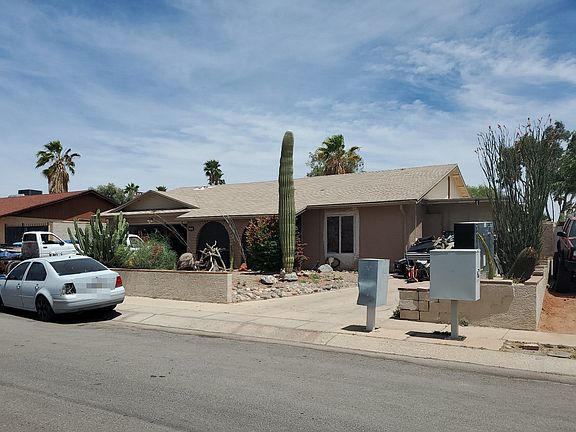 2nd image of 8256 N Bayou Dr