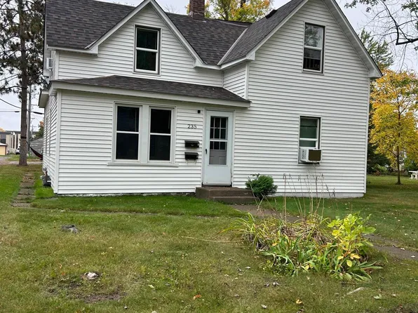235 4th Ave SE, Milaca, MN 56353