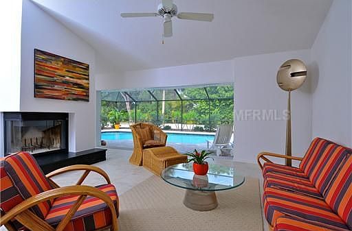 5th image of 3716 Sandspur Ln