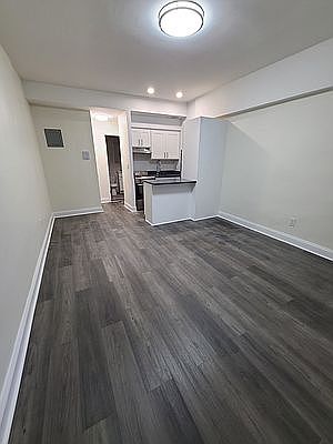 2nd image of 342 E 49th St APT 1B