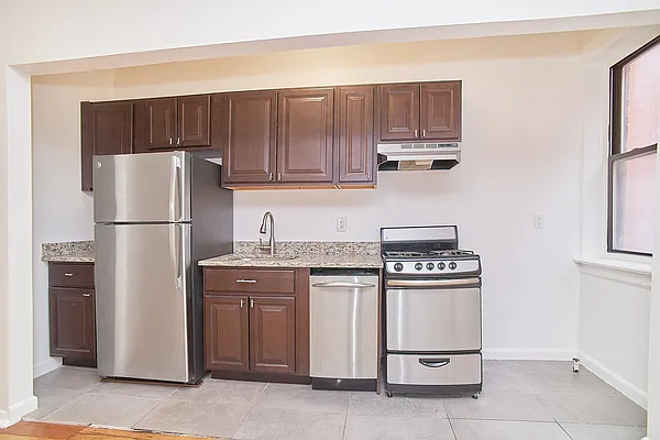 Rented by Living New York | media 8