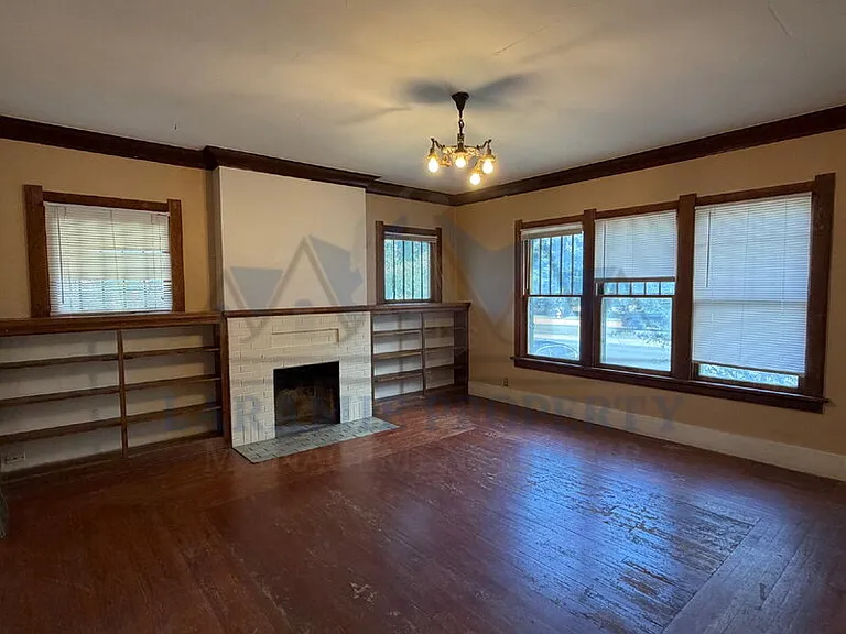 1526 Grand Ave #2 — Photo 4