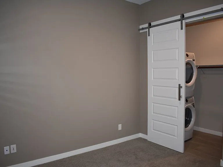 2530 W Huntington Dr #2 — Photo 9