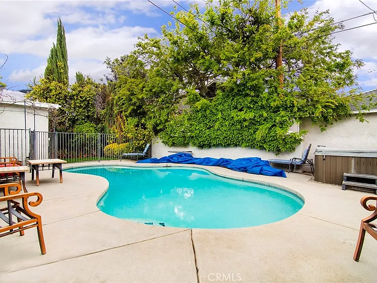 5352 Geyser Ave — Photo 18