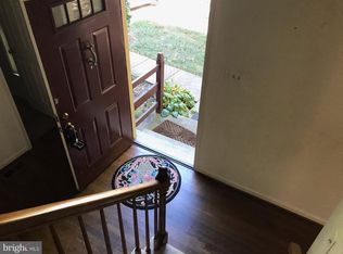 7820 Belleflower Dr, Springfield, VA 22152