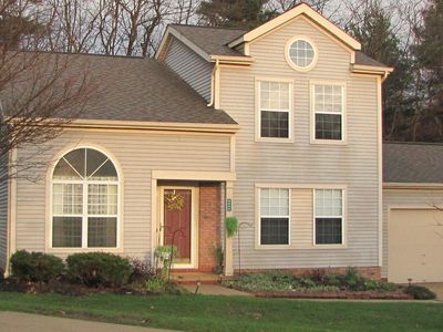 8569 Ravenswood Ln, Macedonia, OH, 44056