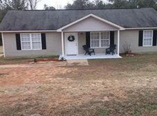 125 Hickory Ln, Carrollton, GA 30116