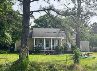 452 Lipscomb Rd, Angier, NC 27501