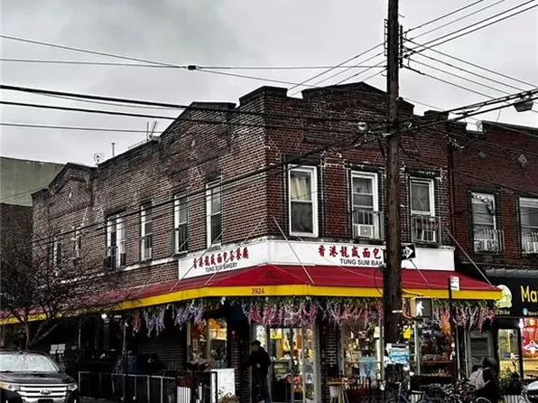 3924 9th Ave, Brooklyn, NY 11232