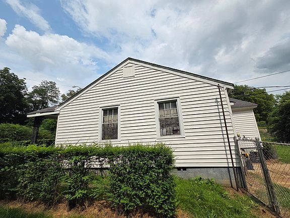 5th image of 287 Olmstead Ave