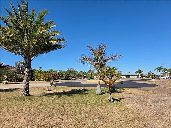 5th image of 2610 PEBBLE CREEK PLACE