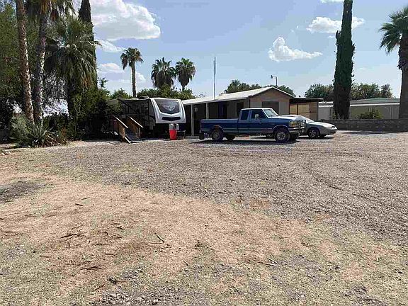 4th image of 8865 S Pirtle Ct