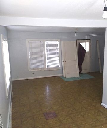 5th image of 930 Fair Ave