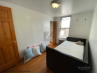 Rented by ZealEstate Group Inc