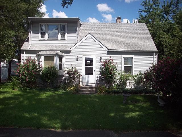 1st image of 220 E Lyndale Ave