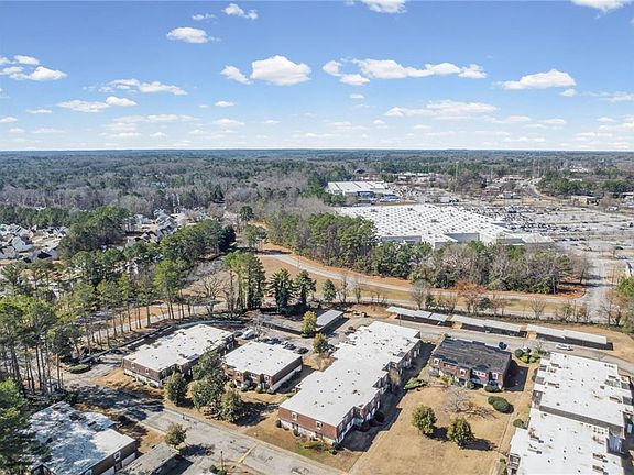 5th image of 192 Rue Fontaine