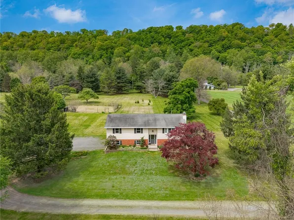 1 Cross Creek Ln, Upper Black Eddy, PA 18972