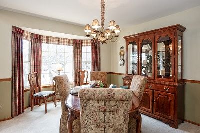Formal Dining with Bay Window