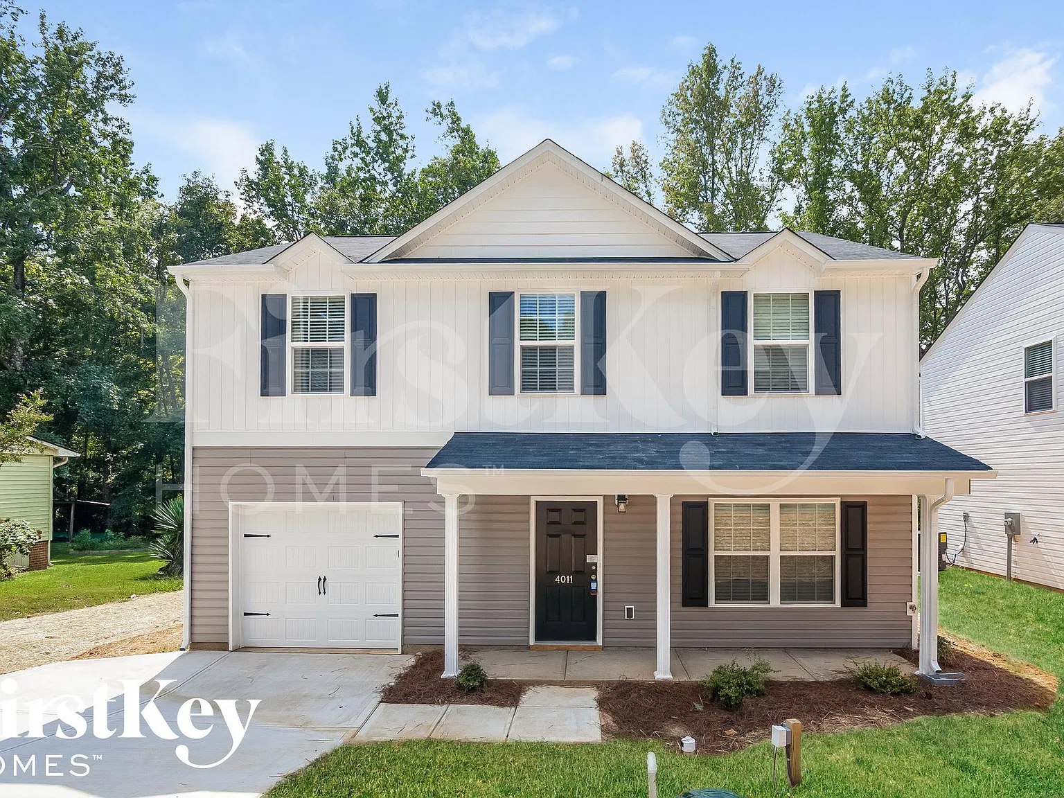 4 bed, 2.5 bath, 1600 sqft, $2,235 — Photo 1