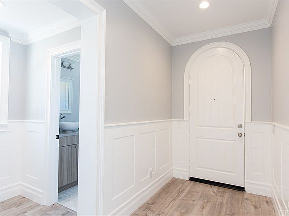 3rd image of 26909 Trestles Dr
