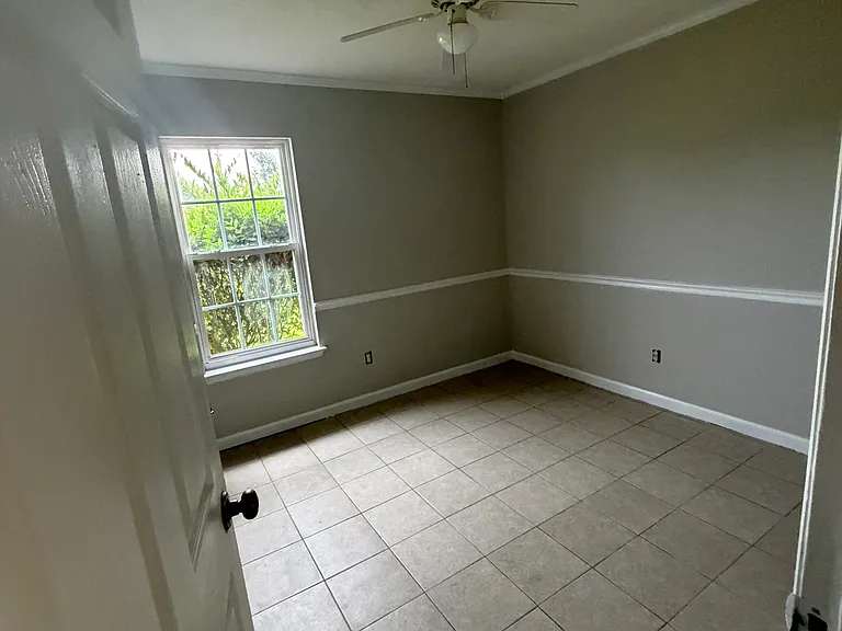 2208 Altman Way — Photo 12