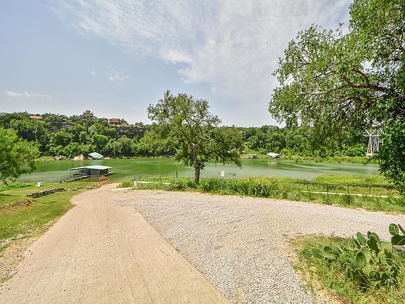 Direct Access to Pedernales