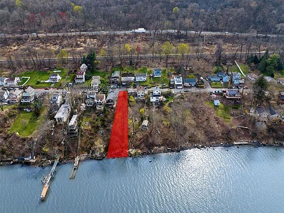 2nd image of 30 Riverside Avenue