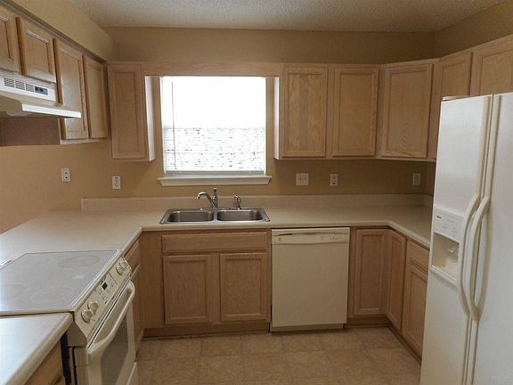 4th image of 3051 Flintlock Dr