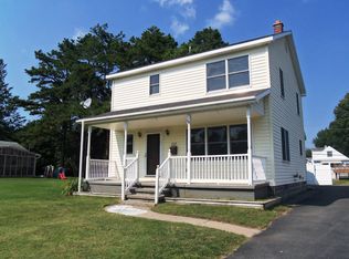 1515 Elmlawn Ave, Schenectady, NY 12306