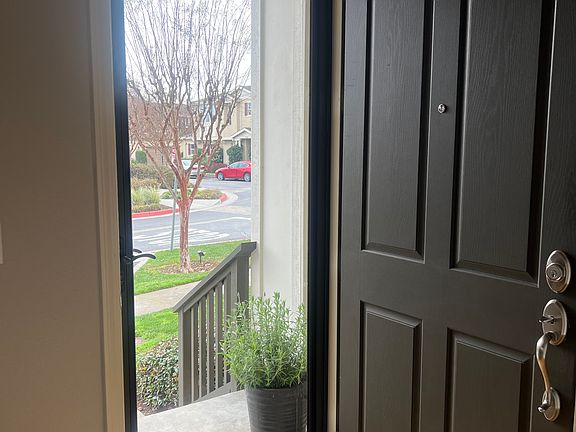 2nd image of 781 Tennyson Dr