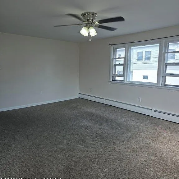 134 Nicholson St #3 — Photo 9