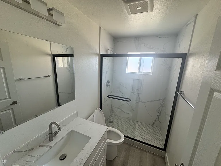 4426 Cherrywood Ave — Photo 15