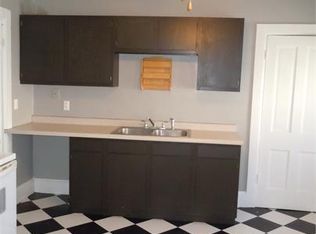 940 1/2 Jefferson Ave, Albert Lea, MN 56007