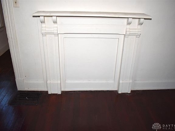 5th image of 6210 Elmwood Ave
