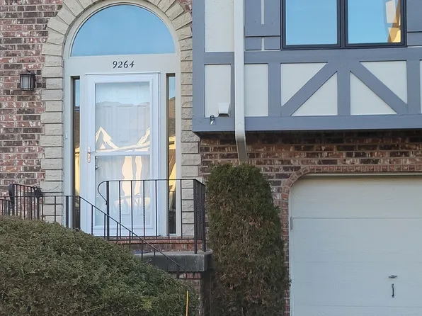 9264 Windsor Pkwy, Tinley Park, IL