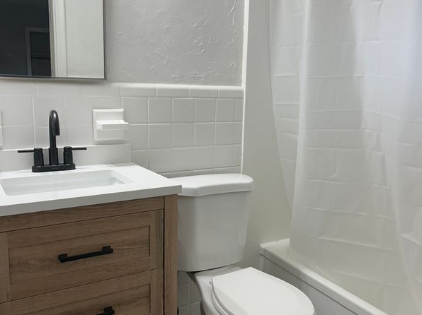 8200 Woodland Shore Dr APT 7