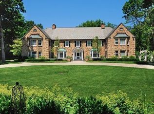 255 Sheridan Rd, Glencoe, IL 60022